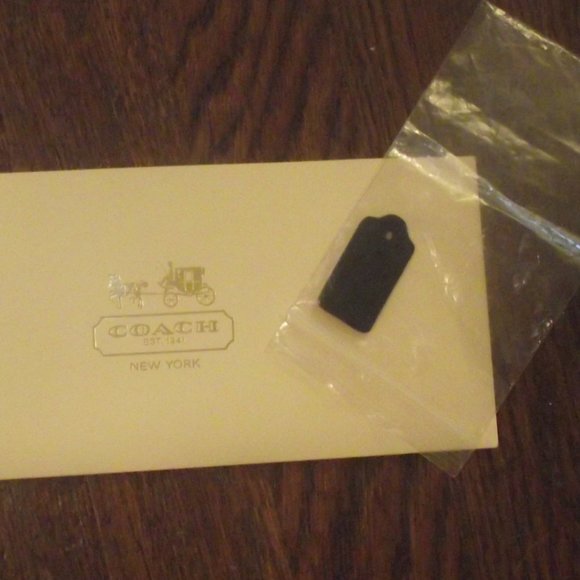 Coach MADISON SMALL MADELINE EAST/WEST SATCHEL IN OP ART SATEEN FABRIC Black - Picture 6 of 7